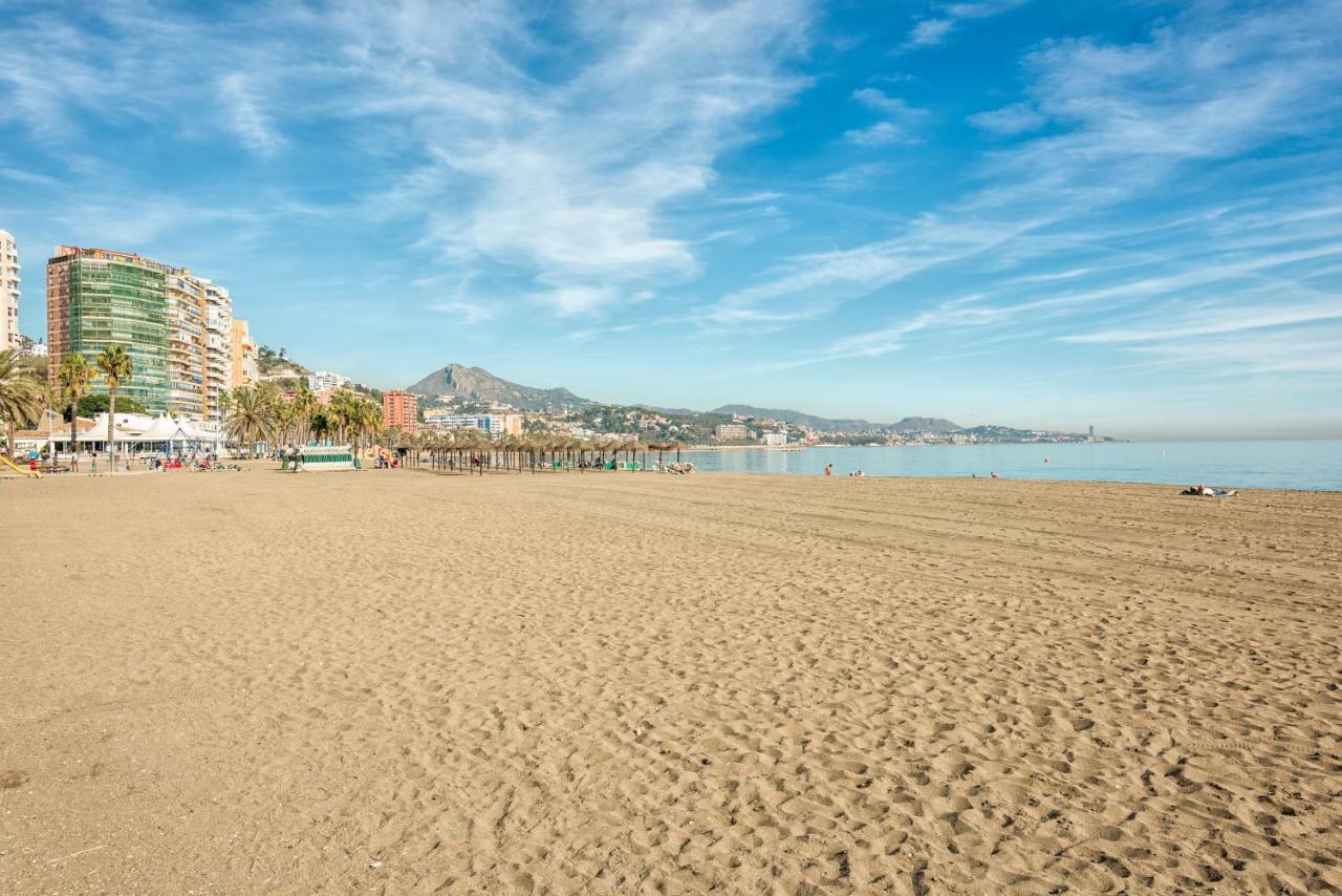 Апартаменти Smart Malagueta Seaview Малага Екстер'єр фото